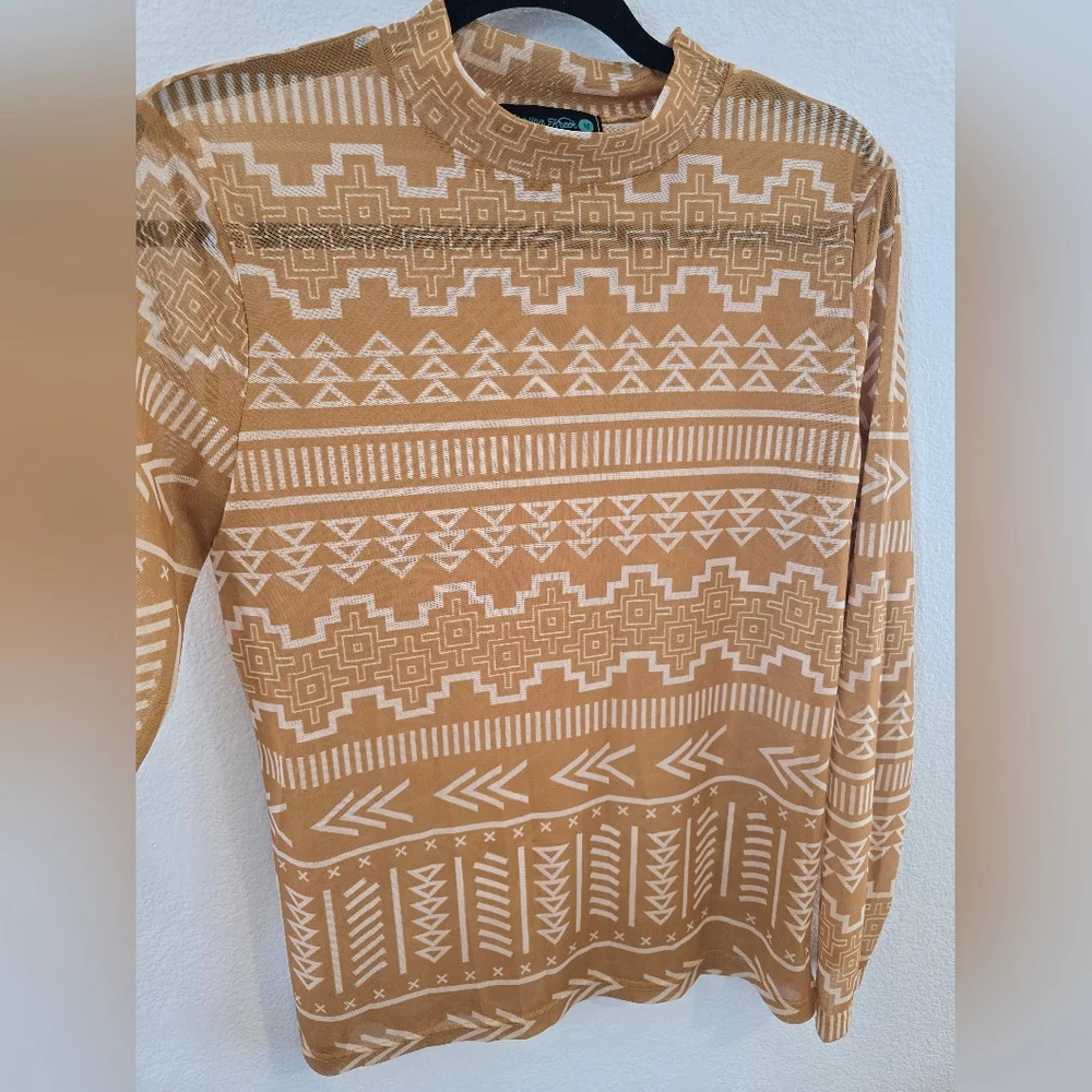 Sterling Kreek Sunrise Mountain Mesh Long Sleeve Western Top Mustard Sz Medium - Picture 7 of 9